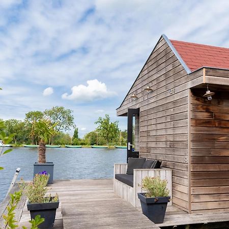 Aangenaam Op De Rijn, Woonboot, Inclusief Prive Sauna อัลเพน อาน เดน ไรจ์น ภายนอก รูปภาพ