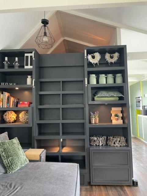 Aangenaam Op De Rijn, Woonboot, Inclusief Prive Sauna อัลเพน อาน เดน ไรจ์น ภายนอก รูปภาพ